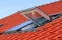 Quholm roof window